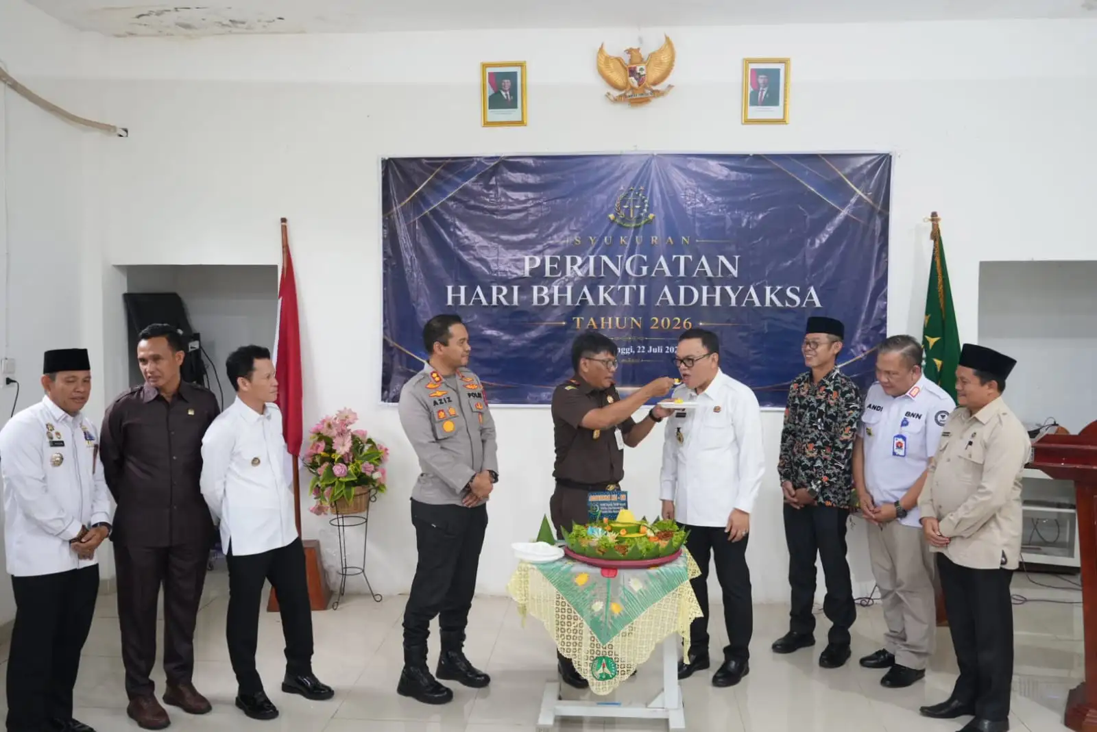 KAPOLRES EMPAT LAWANG, BUPATI EMPAT LAWANG, SEKDA EMPAT LAWANG, DAN KEPALA BNN KABUPATEN EMPAT LAWANG BERKUNJUNG KE KEJAKSAAN NEGERI EMPAT LAWANG DALAM RANGKA HARI BHAKTI ADHYAKSA KE-66  Empat Lawang,