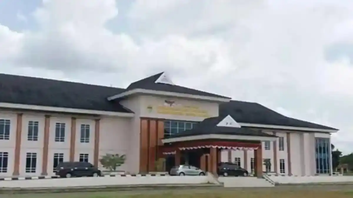 Realisasi Belanja Suku Cadang Alat Angkutan pada Sekretariat Daerah Musi Rawas Tidak Sesuai Kondisi Sebenarnya