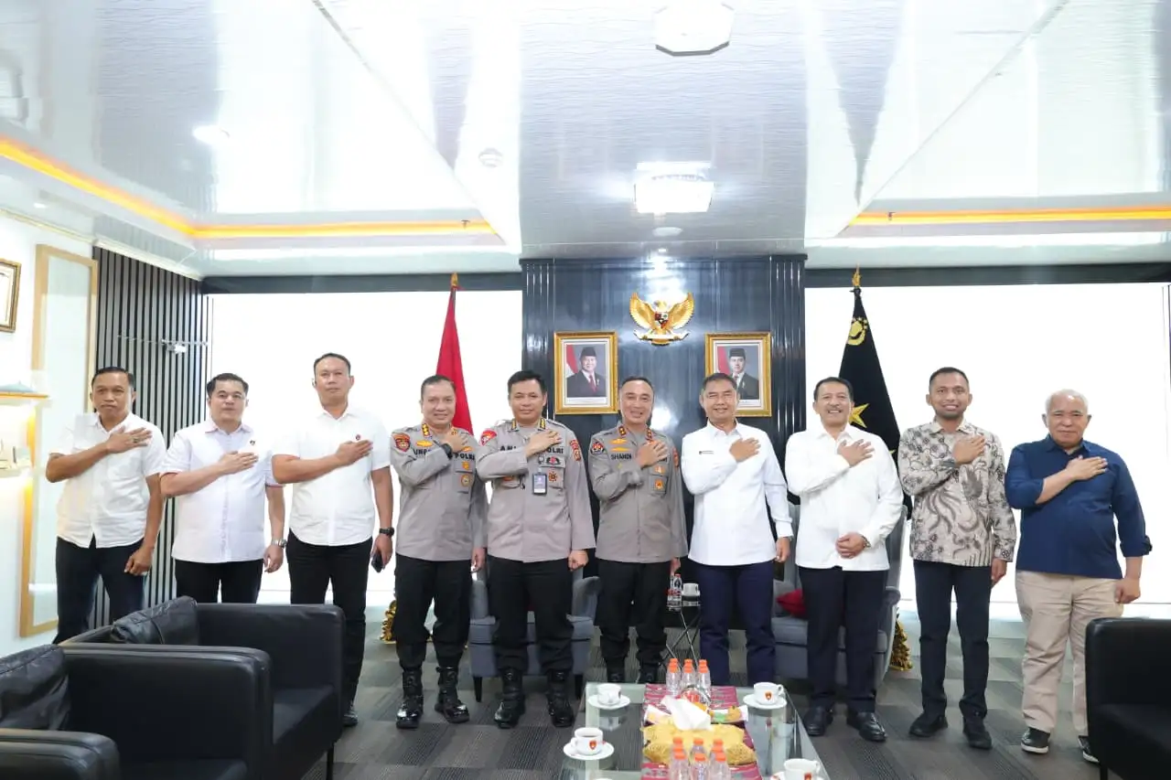 Kapolda Sumsel Sambut Dirut PT Bukit Asam Tbk. Letjen TNI (Purn.) Bambang Ismawan, Kukuhkan Kolaborasi demi Stabilitas Energi Nasional