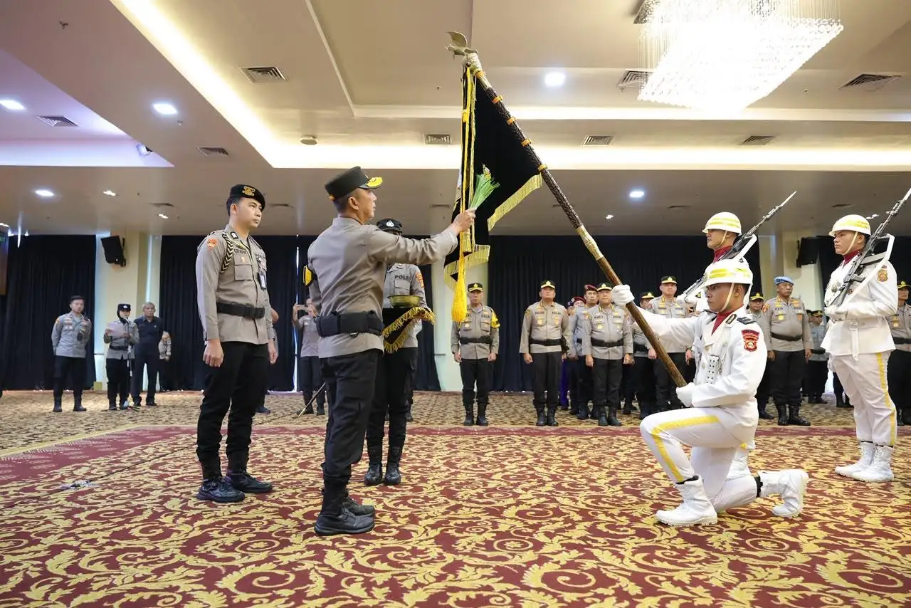 Kapolda Sumsel Pimpin Upacara Pemuliaan Nilai Tribrata dan Pencucian Pataka Atidhira Wira Bhakti Jelang Hari Bhayangkara ke-80