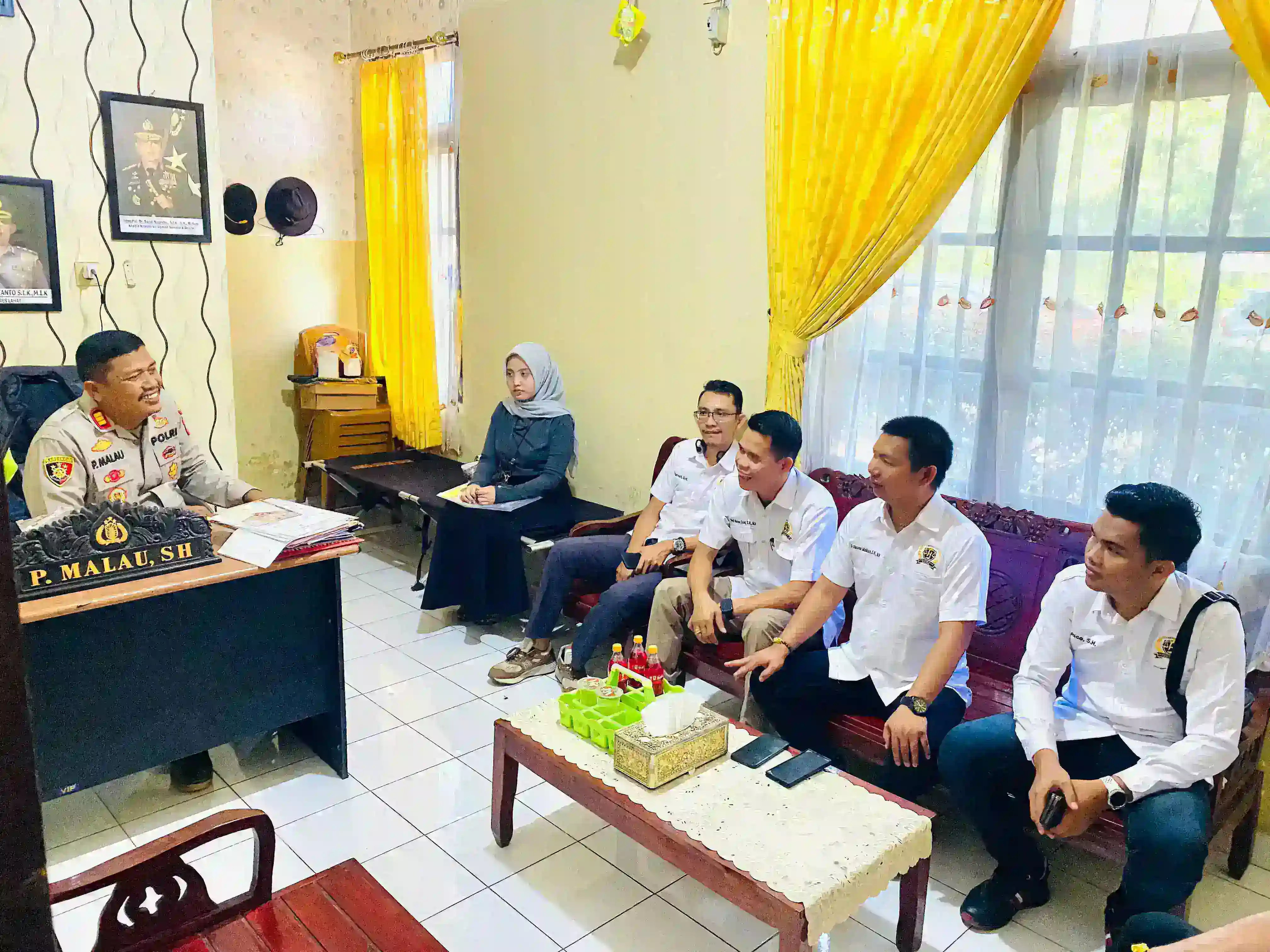 Tersangka Penganiayaan Masih Berkeliaran, Kantor Hukum Dr. Hasanal Mulkan & Partner Desak Polda Sumsel Ambil Alih Kasus